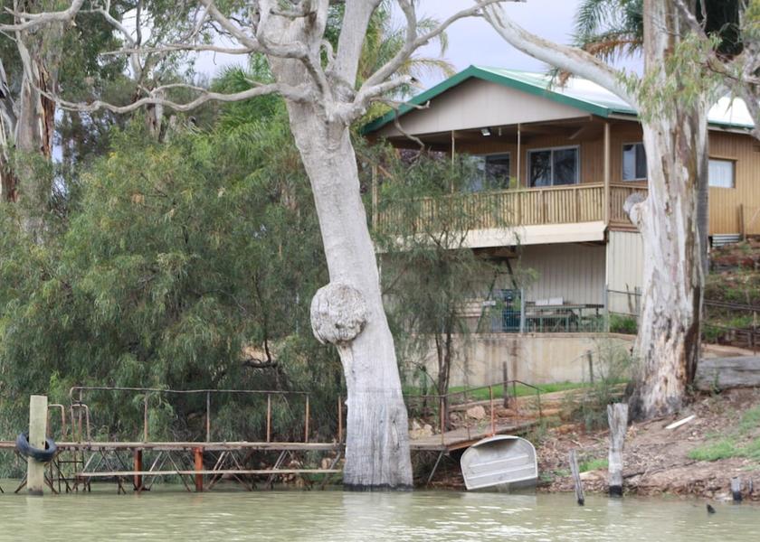 South Australia Paringa Property Grounds