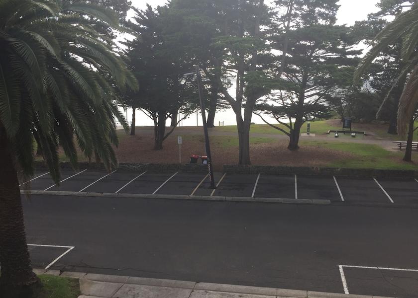 Victoria Cowes Parking