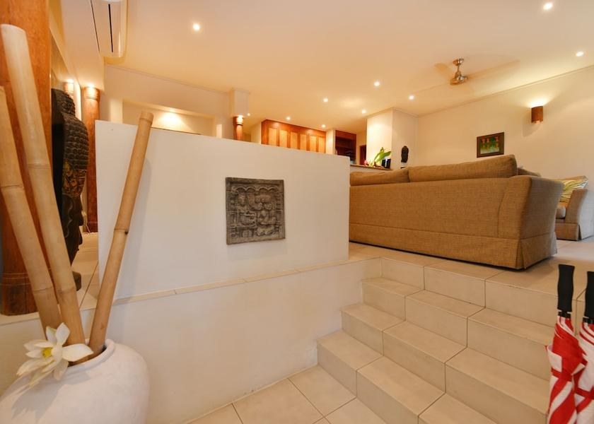 Queensland Port Douglas Interior Entrance