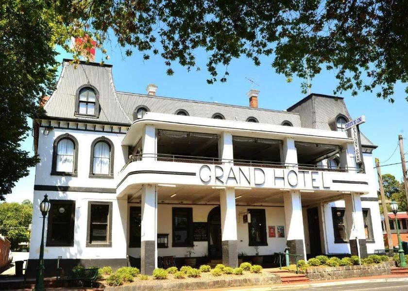 Victoria Healesville Hotel Exterior