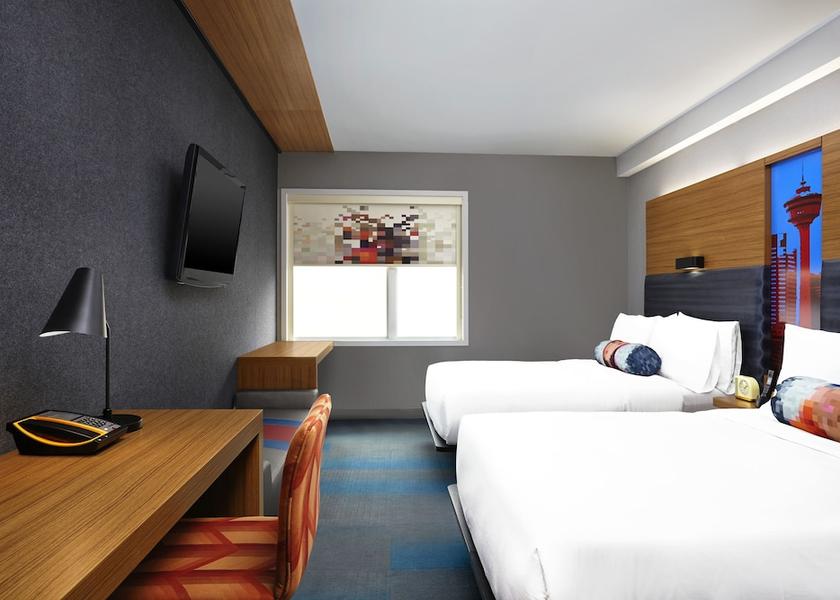 Alberta Calgary Room