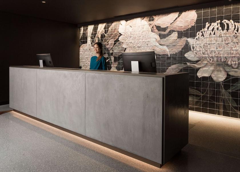 New South Wales Sydney Reception