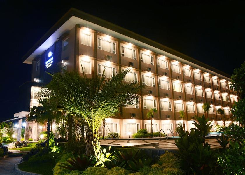 Central Java Kebumen Front of property - evening/night