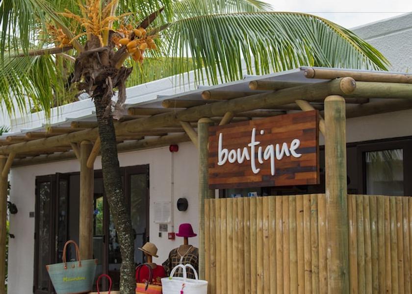 MU Cap Malheureux Gift Shop