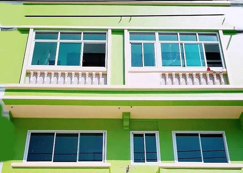 Bangkok Lam Luk Ka Exterior