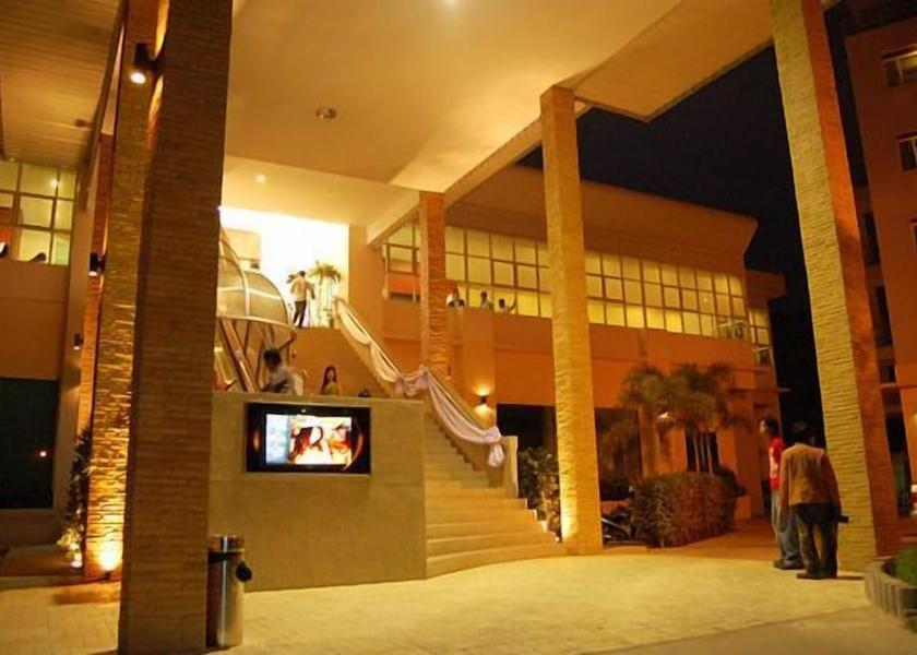 Ratchaburi ratchaburi Exterior Detail