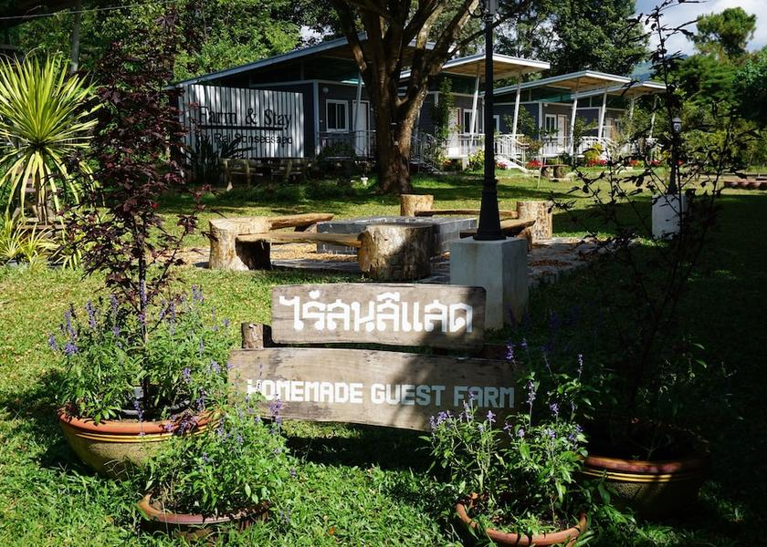 Loei Phu Ruea Exterior Detail