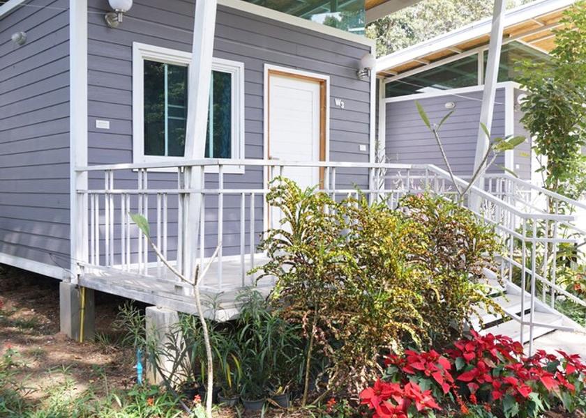 Loei Phu Ruea Exterior Detail