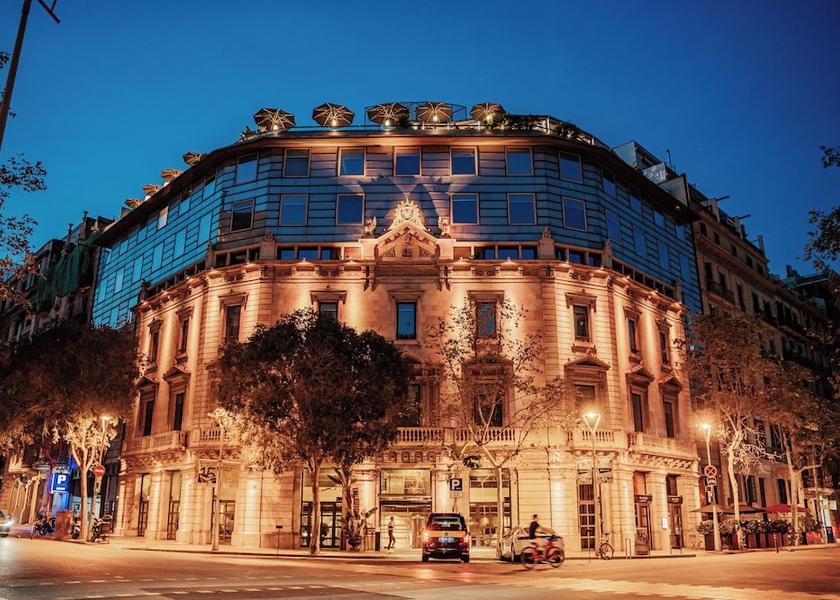 Catalonia Barcelona Front of property - evening/night