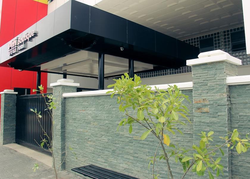  Port Moresby Facade