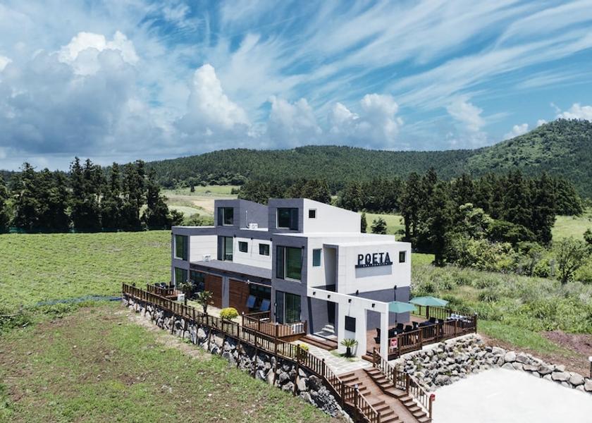  Seogwipo Exterior Detail