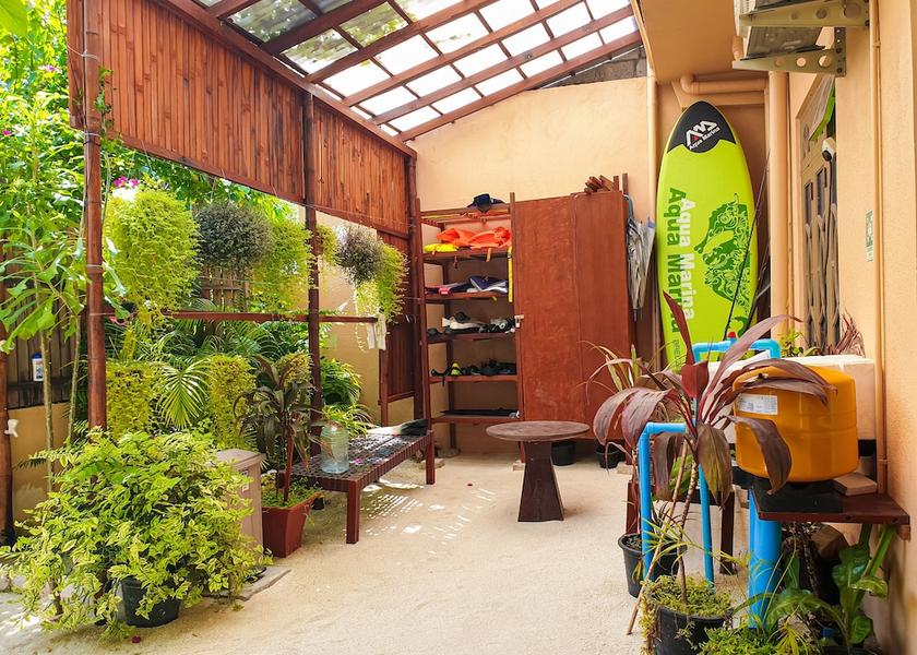 South Ari Atoll Omadhoo Property entrance