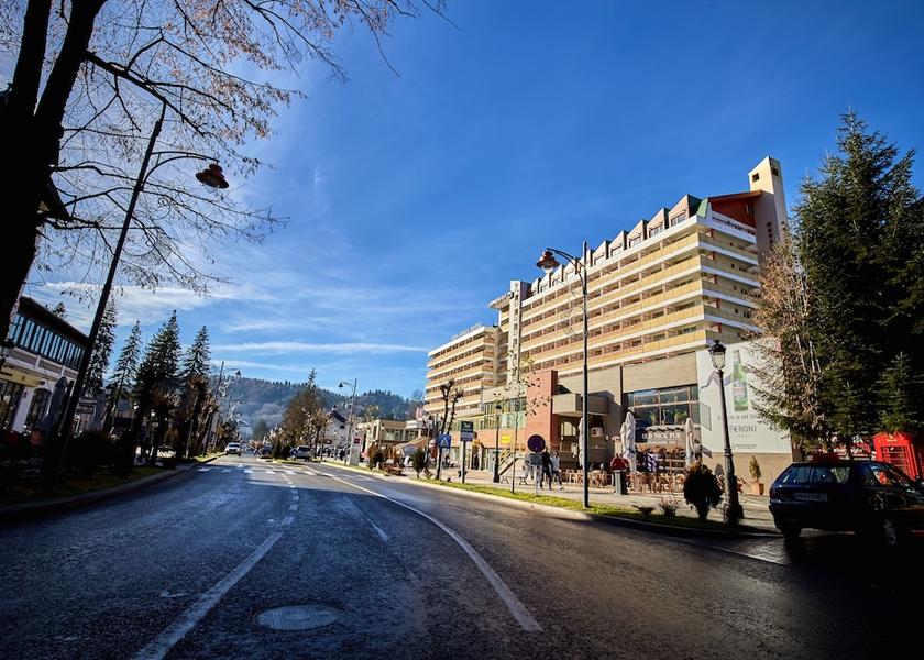 Prahova County Sinaia Front of property