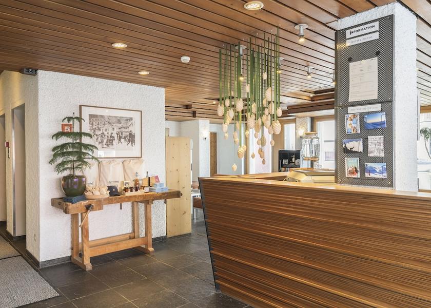 Graubuenden St. Moritz Reception