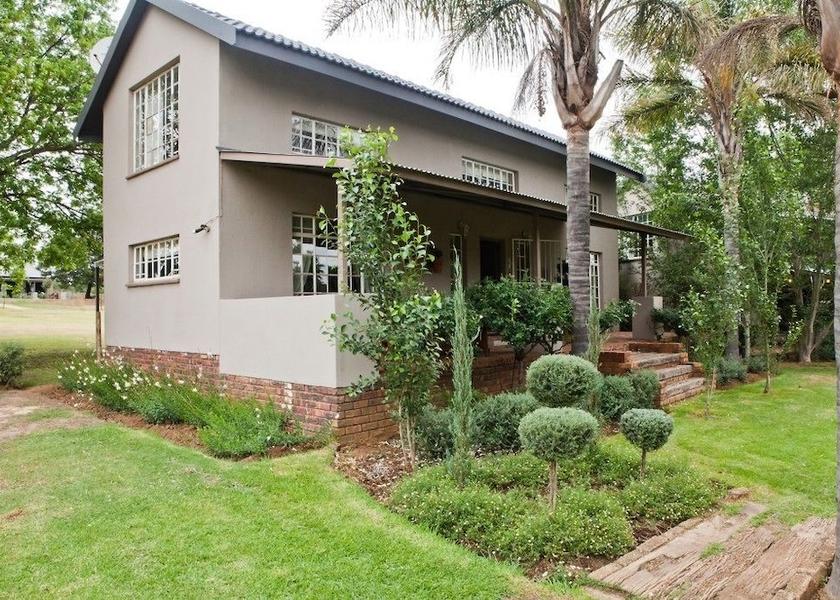 Gauteng Rayton Exterior Detail