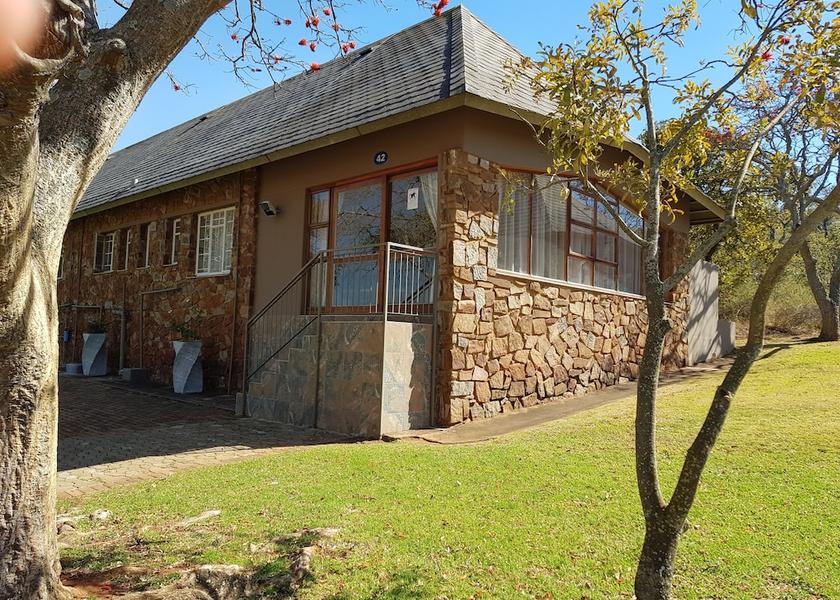 Mpumalanga Matibidi Garden view