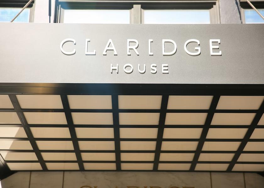 Illinois Chicago Entrance