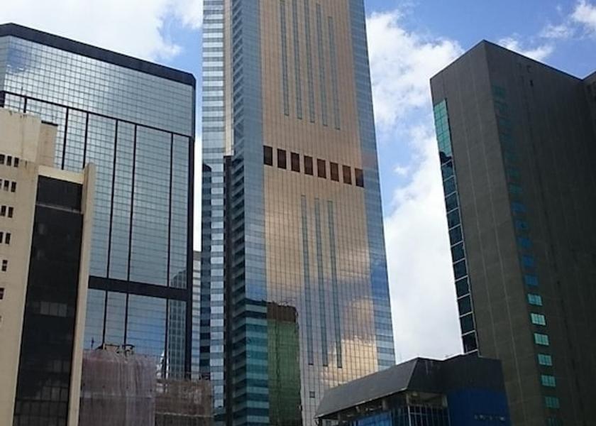  Hong Kong Island Exterior
