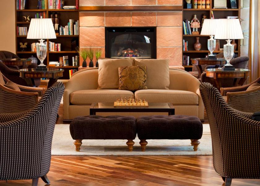 Colorado Denver shared lounge/tv area