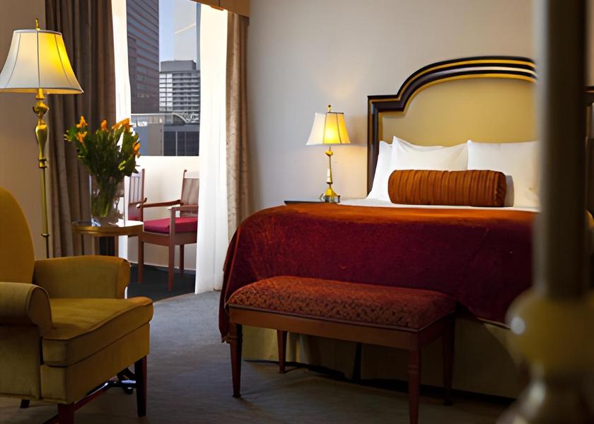 Colorado Denver Deluxe King Room