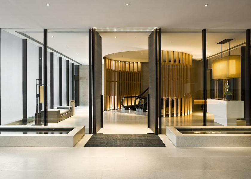  Hong Kong Island Property entrance
