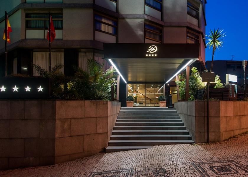 Porto Porto Property entrance