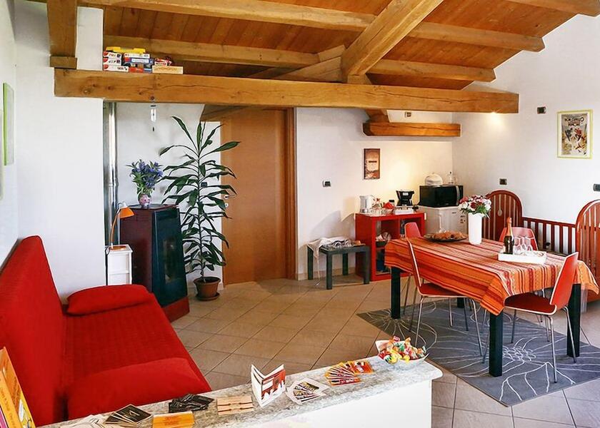 Piedmont Cervasca In-Room Dining