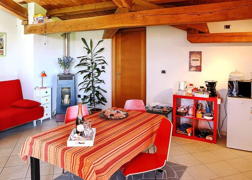 Piedmont Cervasca In-Room Dining