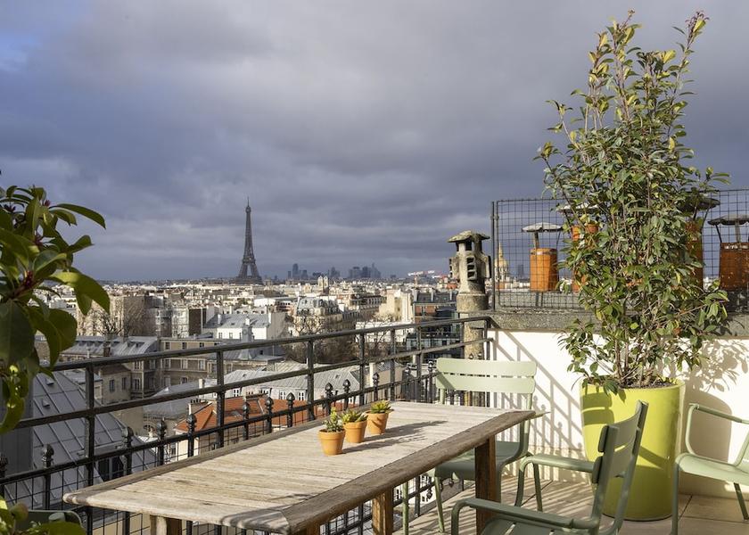 Île-de-France Paris View from room