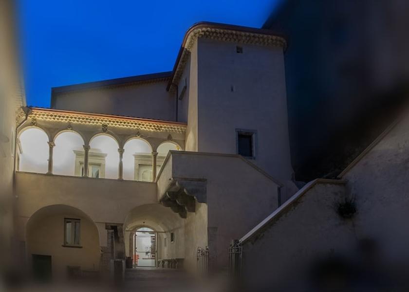 Campania Montesano Sulla Marcellana Exterior Detail