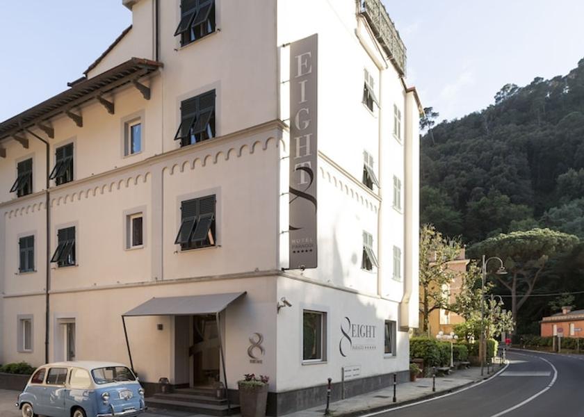 Liguria Santa Margherita Ligure Front of property