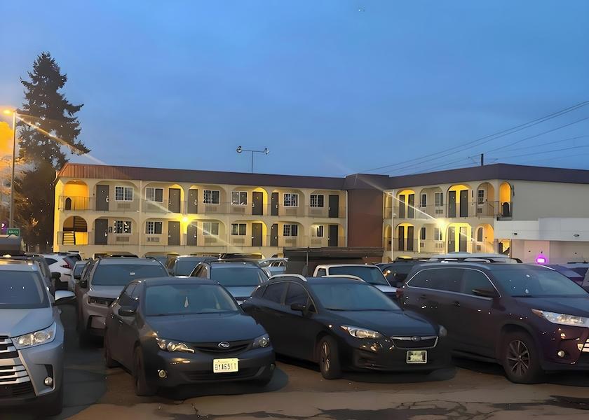 Washington SeaTac Exterior Detail