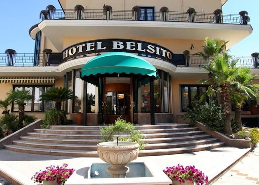 Campania Nola Exterior Detail