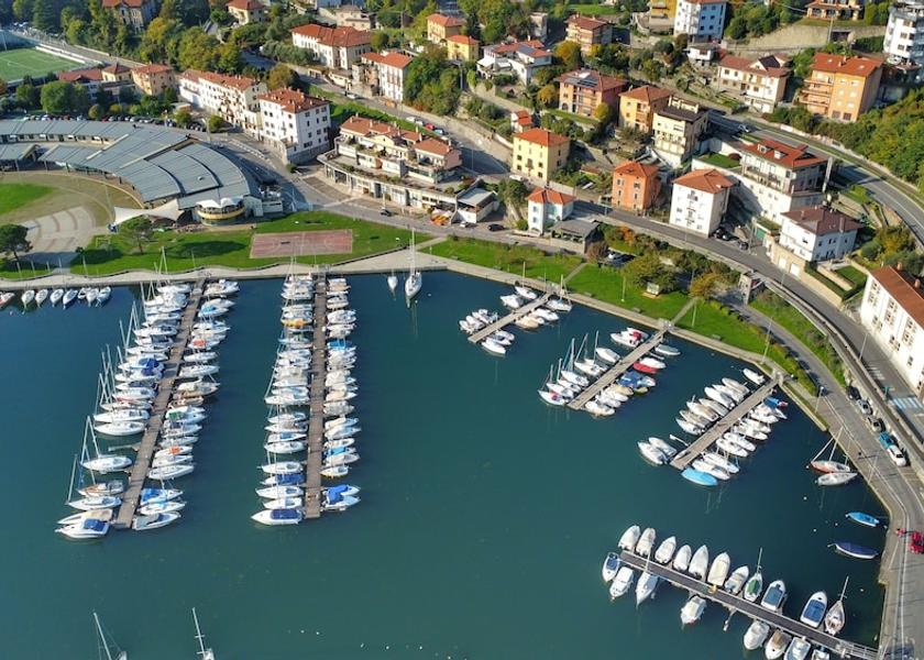 Lombardy Lovere Exterior Detail