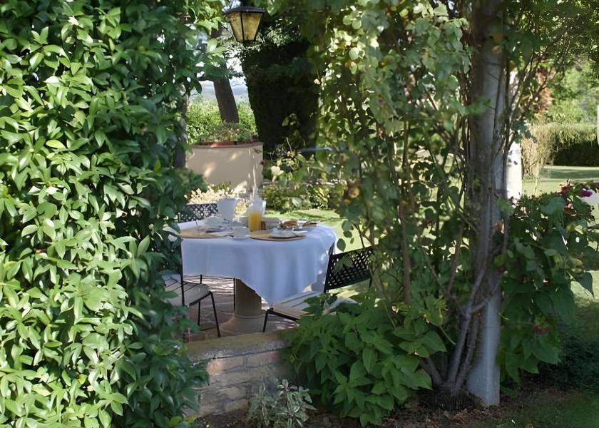 Umbria Montefalco Surrounding environment