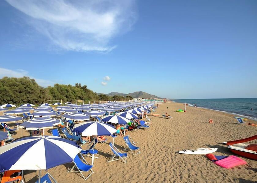 Campania Cellole Beach