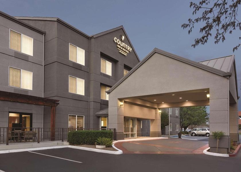 California Fresno Exterior