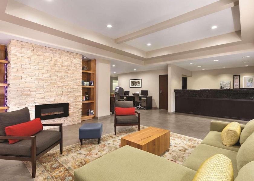 California Fresno Lobby