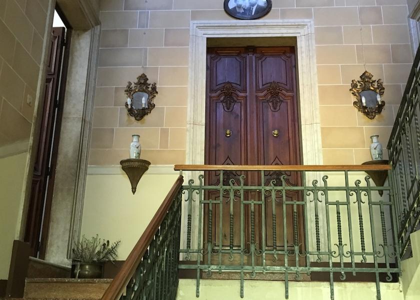 Puglia Calimera Interior Entrance