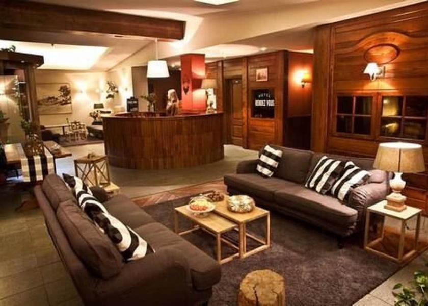 Valle d'Aosta Chatillon Lobby