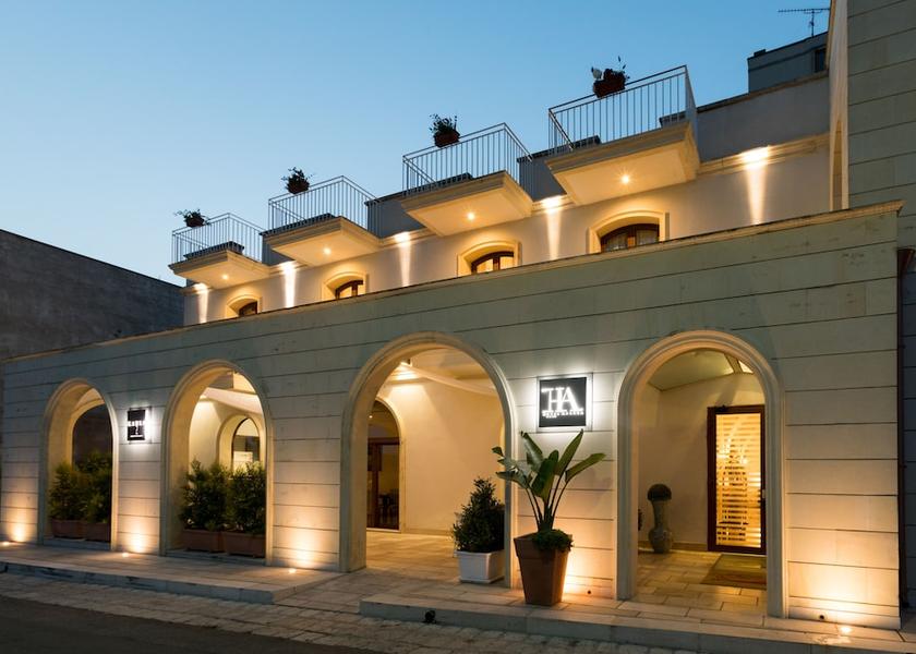 Puglia Santa Cesarea Terme Front of property
