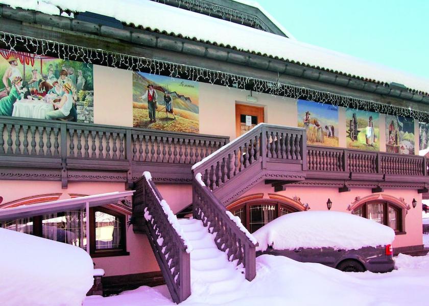 Trentino-Alto Adige Campitello di Fassa Exterior Detail