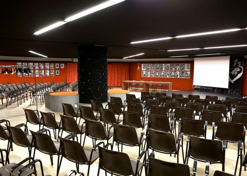 Marche San Benedetto del Tronto Meeting Room