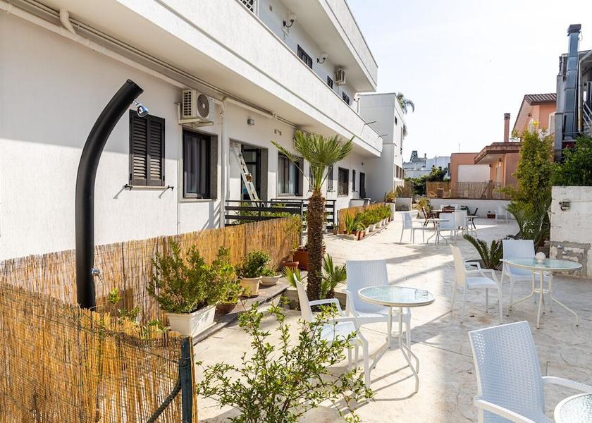 Puglia Racale Terrace