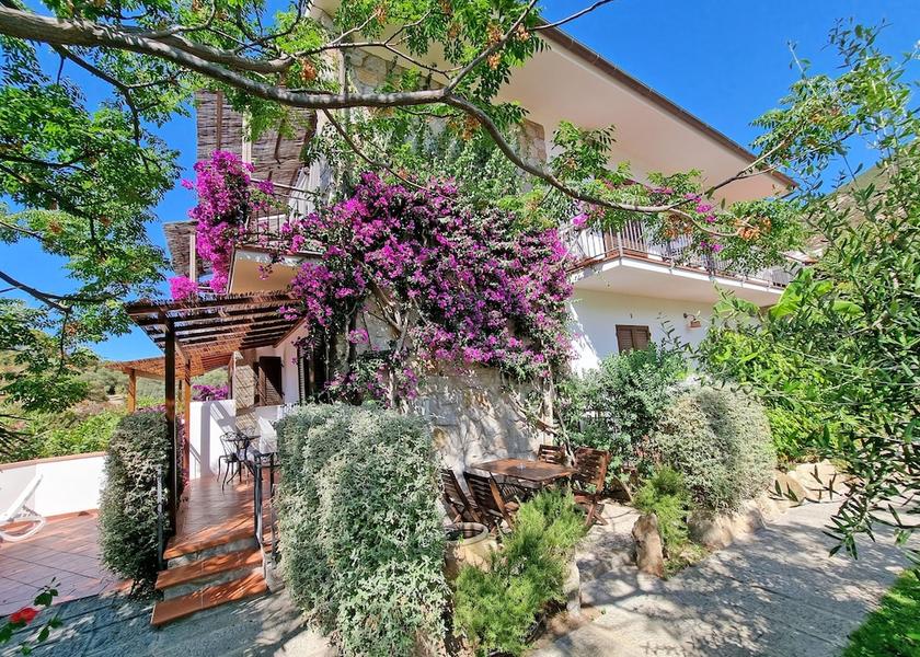 Tuscany Campo nell'Elba Exterior Detail