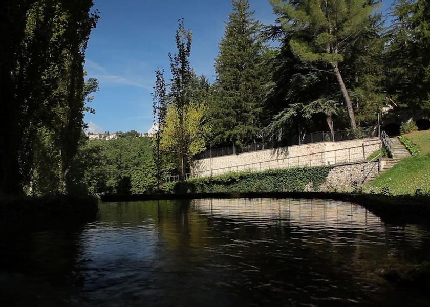Umbria Sellano Property grounds
