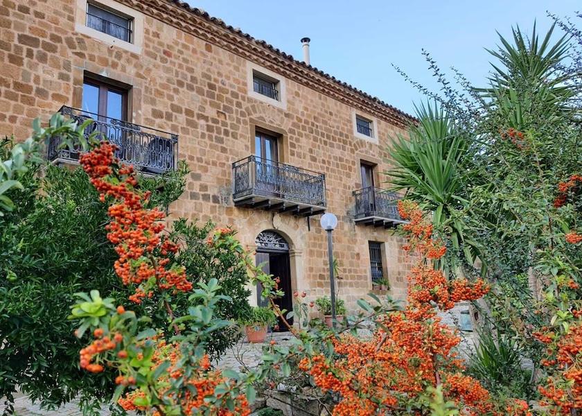Sicily Gangi Front of property