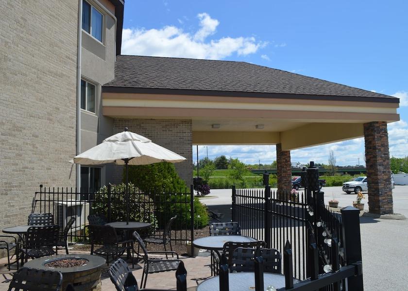 Maine Bangor Terrace/patio