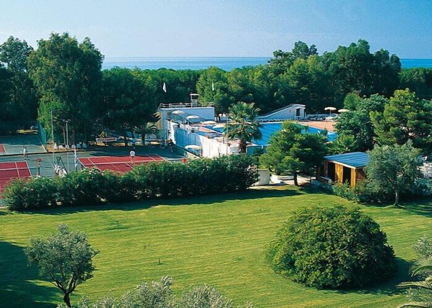 Tennis Court