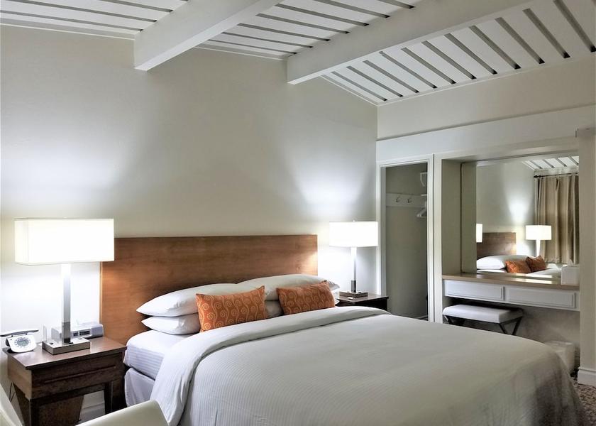 California Palo Alto Room